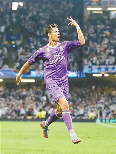 李梓嘉近年 李梓嘉近年